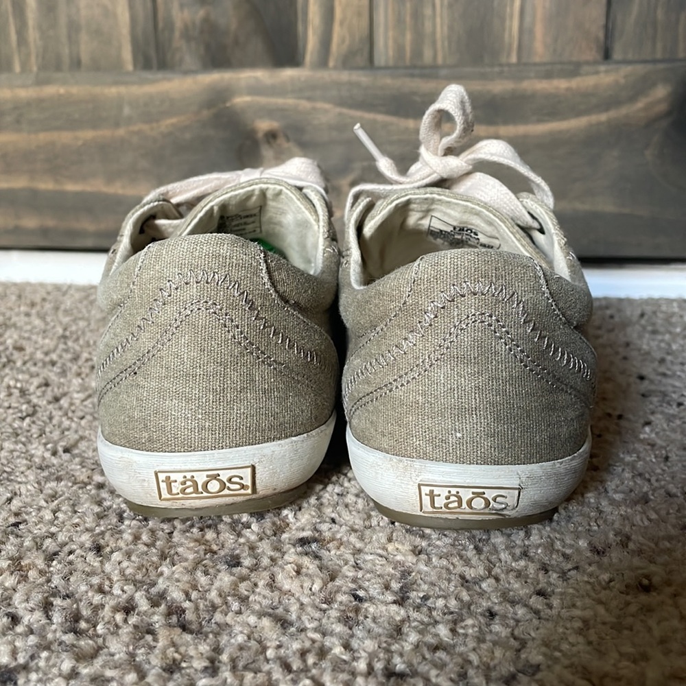 Taos Footwear Sneakers - Picture 3 of 4